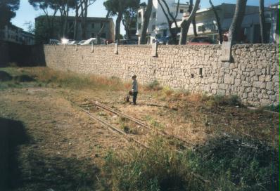 Location of run round - the track is mostly there 
under the grass!